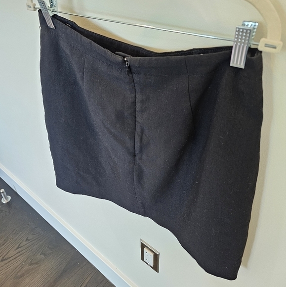 H&M Black Short Tailored Skirt Size 10 - Picture 6 of 8